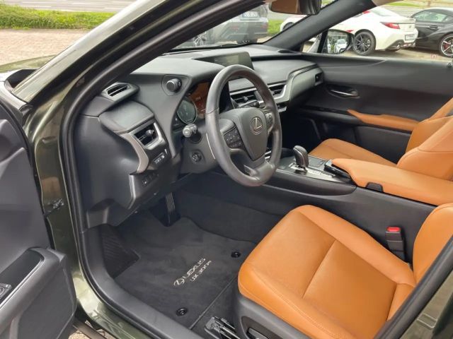 Lexus UX Executive Line