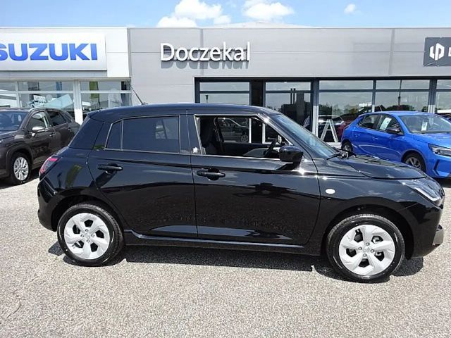 Suzuki Swift AllGrip Hybrid Shine