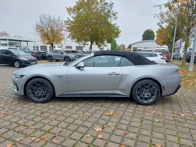 Ford Mustang Convertible GT 5.0 V8