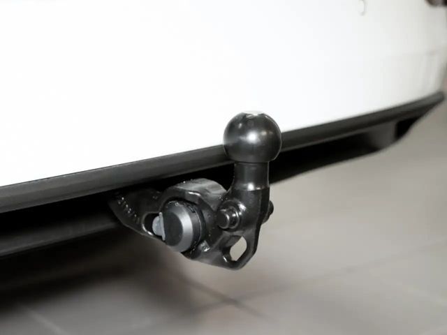 Volkswagen Golf 1.5 TSI Variant