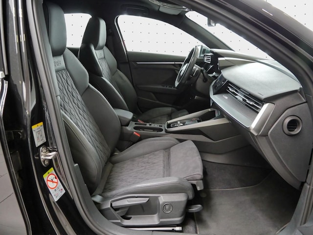 Audi RS3 Quattro S-Tronic Sedan