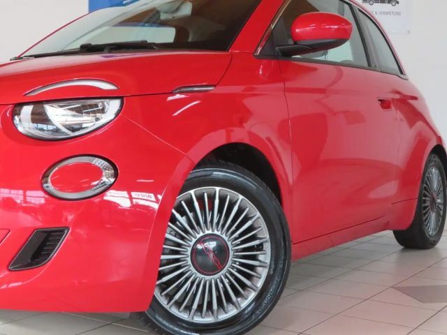Fiat 500e 42 kWh RED