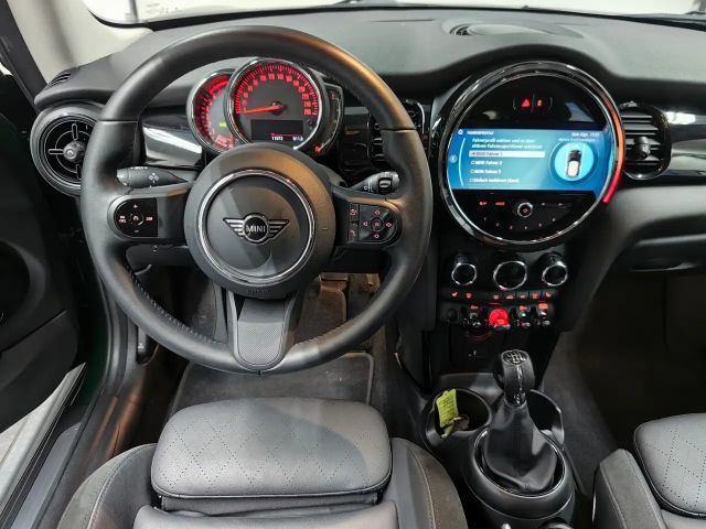 MINI Cooper Classic Trim*DAB*LED*So+Wi*LightAss*AppleCarplay