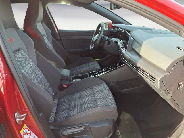 Volkswagen Golf 2.0 TSI DSG GTI