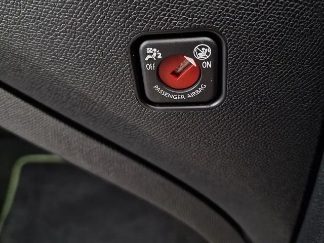 Peugeot 408 GT-Line Hybrid