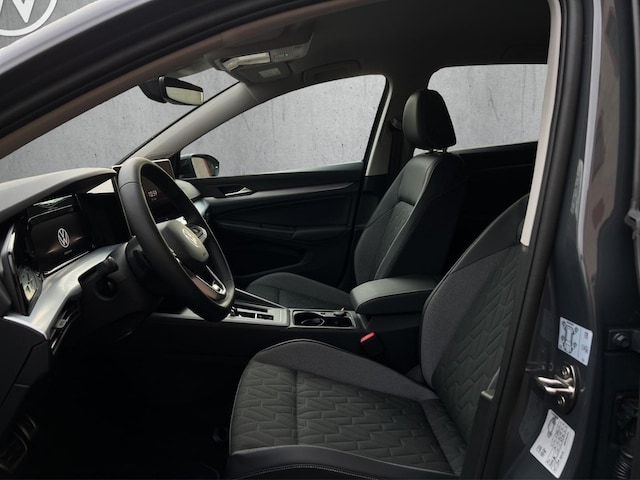 Volkswagen Golf 1.5 eTSI DSG Golf VIII