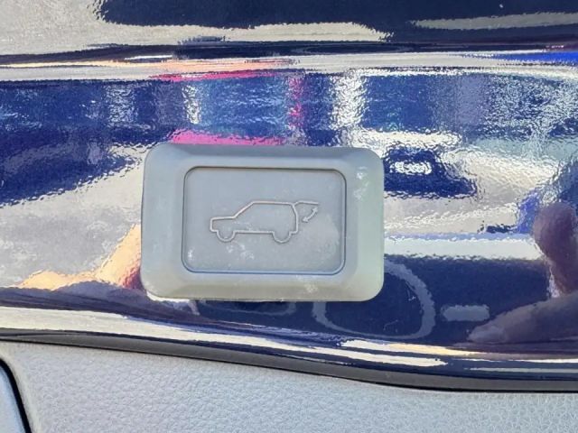 Suzuki Across : Hybridpower. Raum. Raffinesse. Effizienz Klima