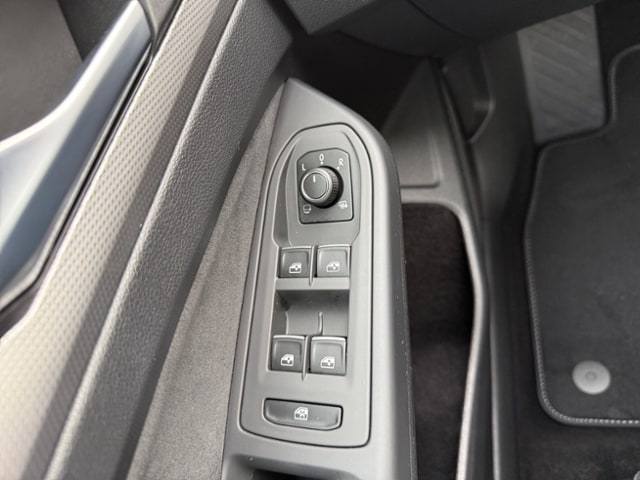 Volkswagen Golf 1.5 eTSI DSG Golf VIII