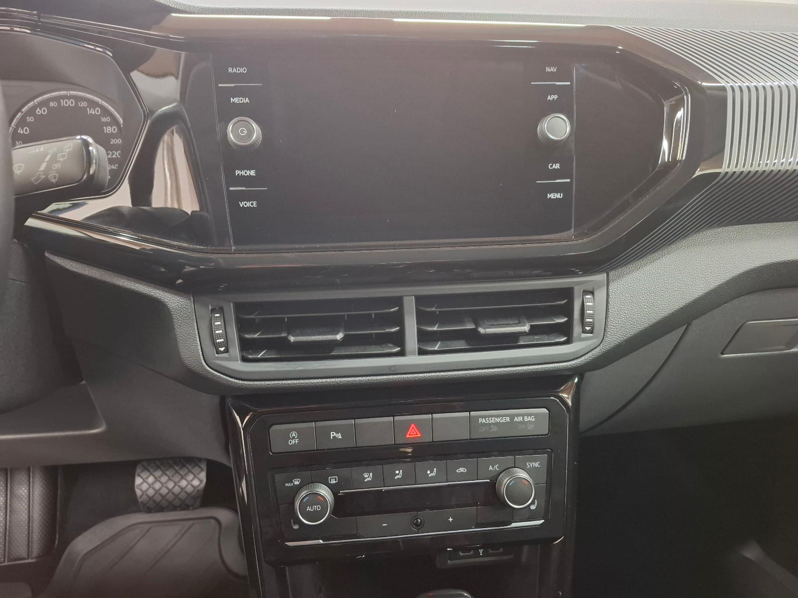 Volkswagen T-Cross Life