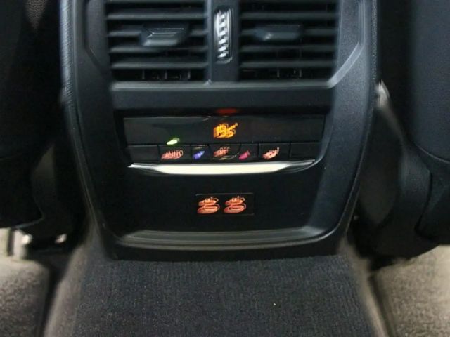 BMW 320 320e M-Sport Touring xDrive