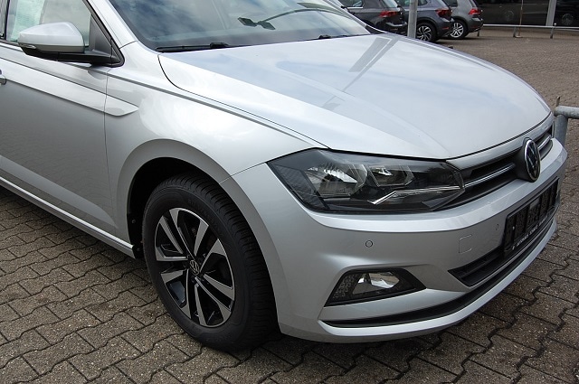 Volkswagen Polo Polo 1.0     CL   BT070 TSIM5F