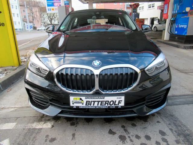 BMW 118 118i Advantage pakket Sedan