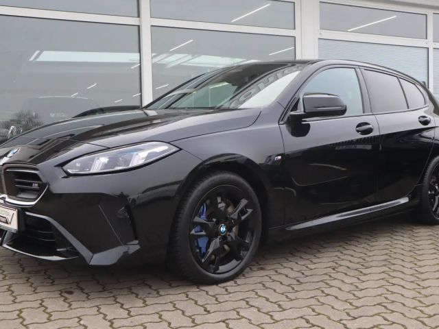 BMW 135 Sedan xDrive