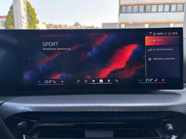 BMW 320 320d M-Sport Touring