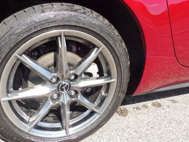 Mazda MX-5 Exclusive-line SkyActiv