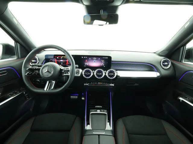 Mercedes-Benz GLB 200 AMG Line