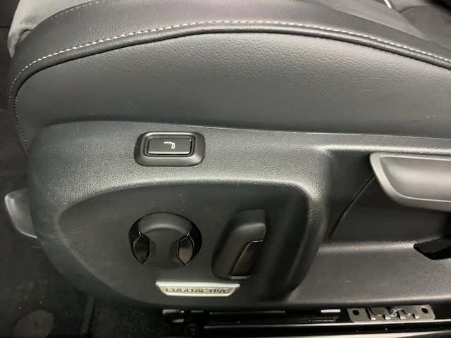 Volkswagen Passat 1.5 eTSI DSG