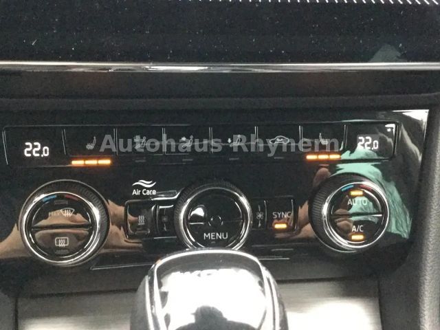 Skoda Superb 2.0 TSI Combi Style Style