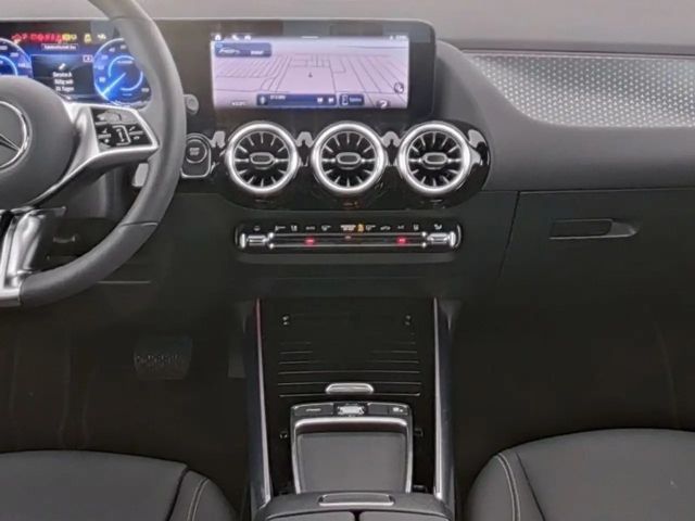 Mercedes-Benz EQA 300 4MATIC Progressive