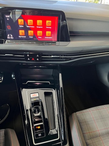 Volkswagen Golf 2.0 TSI DSG IQ.Drive