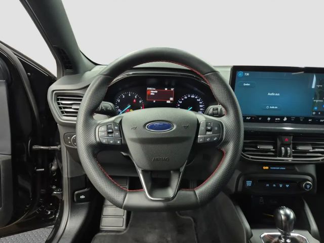 Ford Focus ST Line Wagon