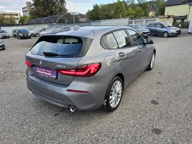 BMW 120 120d Sedan xDrive
