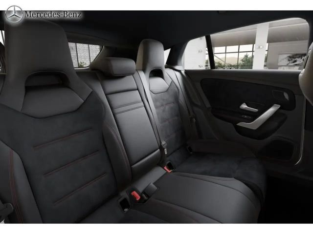 Mercedes-Benz CLA 200 AMG Line