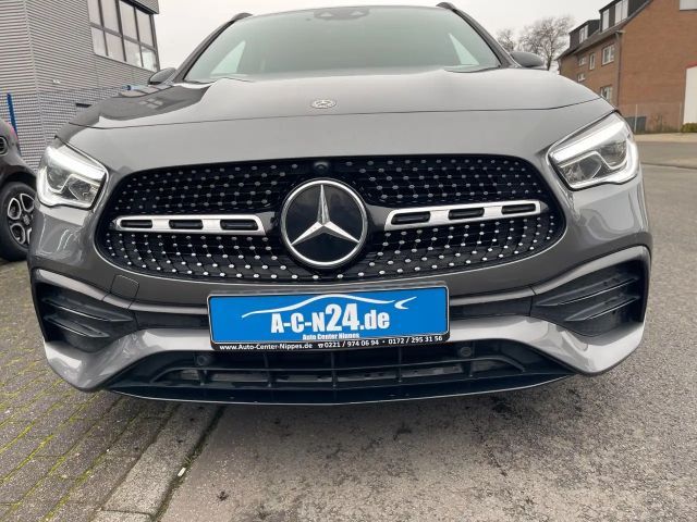 Mercedes-Benz GLA 200 4MATIC AMG Line GLA 200 d