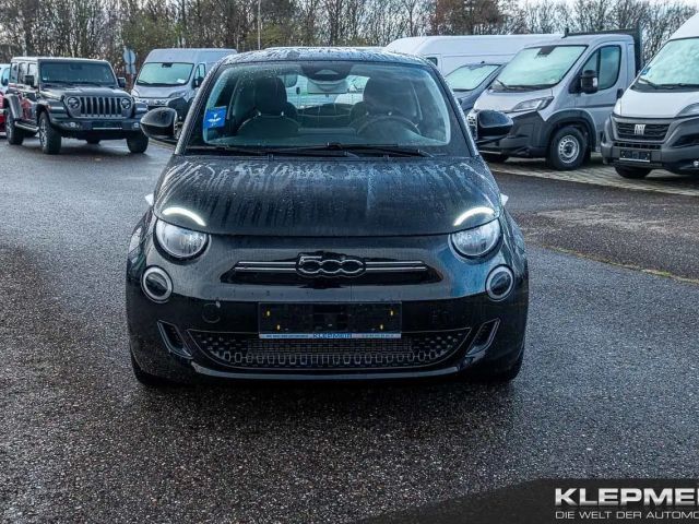 Fiat 500e 42 kWh Icon