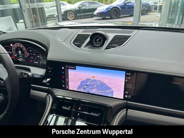 Porsche Panamera 4 E-Hybrid