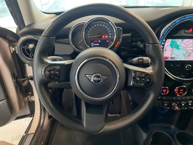 MINI One 5-deurs