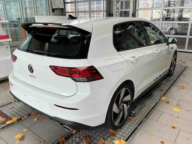 Volkswagen Golf 2.0 TSI DSG GTI