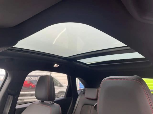 Ford Kuga Plug in Hybrid ST Line X