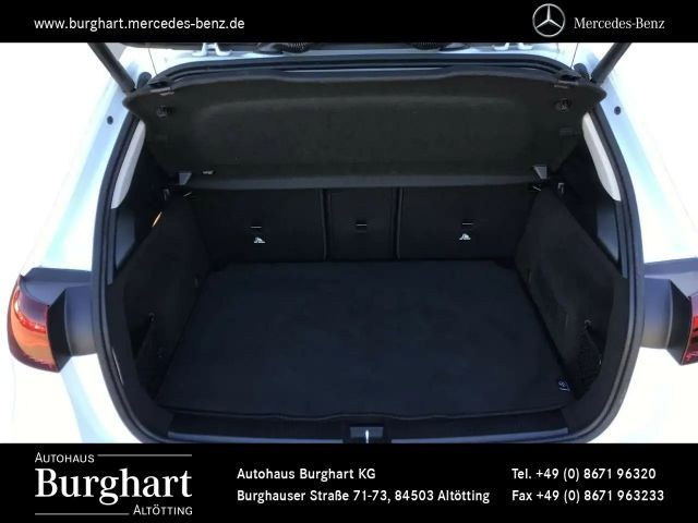 Mercedes-Benz B 200 Progressive Sedan