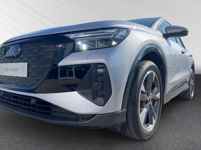Audi Q4 e-tron SUV 45 e-tron Audi Q4 e-tron