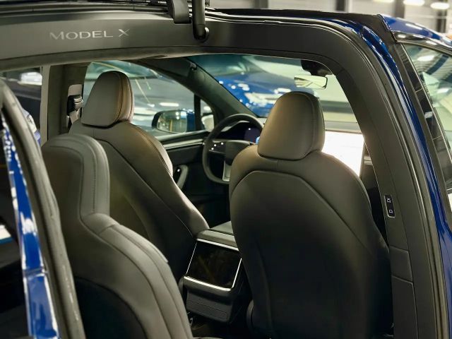 Tesla Model X Long Range