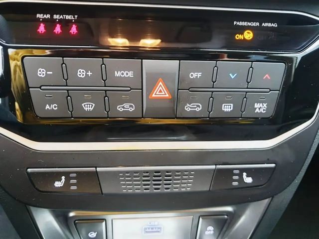 SsangYong Tivoli 2WD Quartz