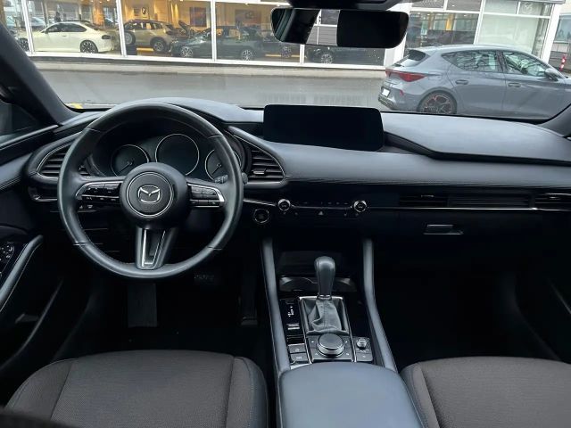 Mazda 3 Benzin 140 PS 6AG Centre-Line Design-P Navi