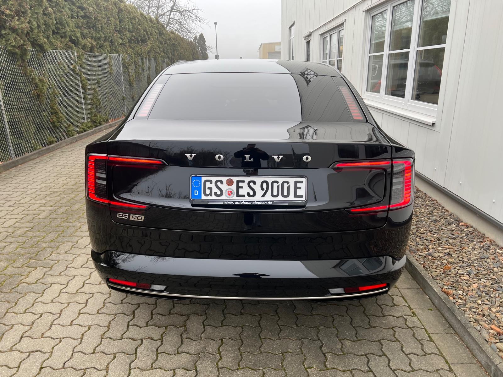 Volvo ES90 Extended range Single motor Ultra