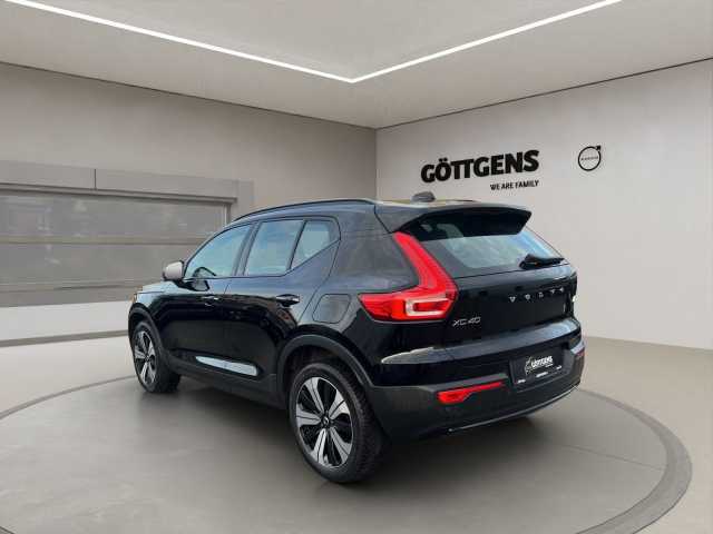 Volvo XC40 Core Recharge