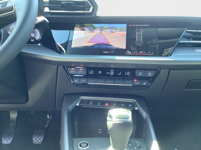 Audi A3 30 TFSI S-Line Sportback