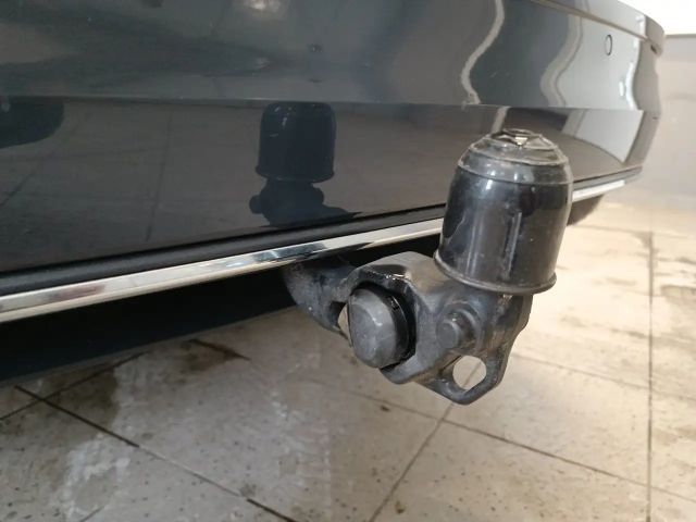 Volkswagen Golf 2.0 TDI DSG Golf VIII Style