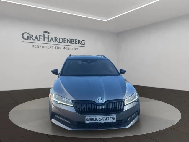 Skoda Superb 2.0 TDI Combi Sportline