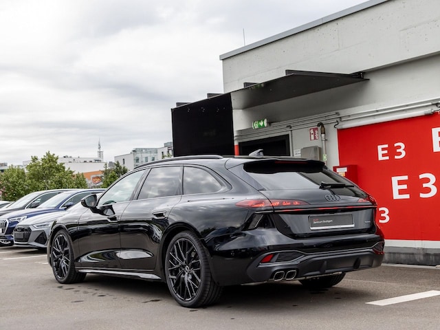 Audi A6 Avant Quattro S-Tronic