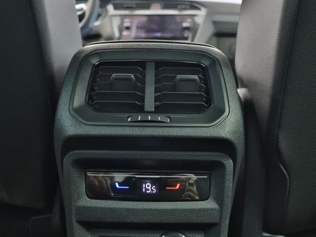 Volkswagen Tiguan 4Motion DSG R-Line