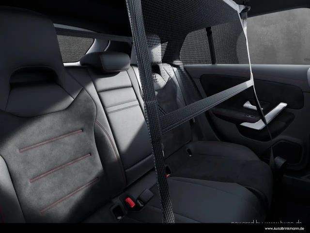 Mercedes-Benz CLA 180 AMG Line Shooting Brake