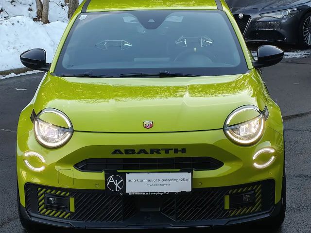 Abarth 600e Scorpionissima