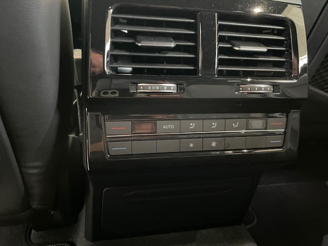 Volkswagen Touareg DSG R-Line Sound