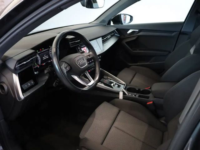 Audi A3 Hybride S-Line Sedan Sportback