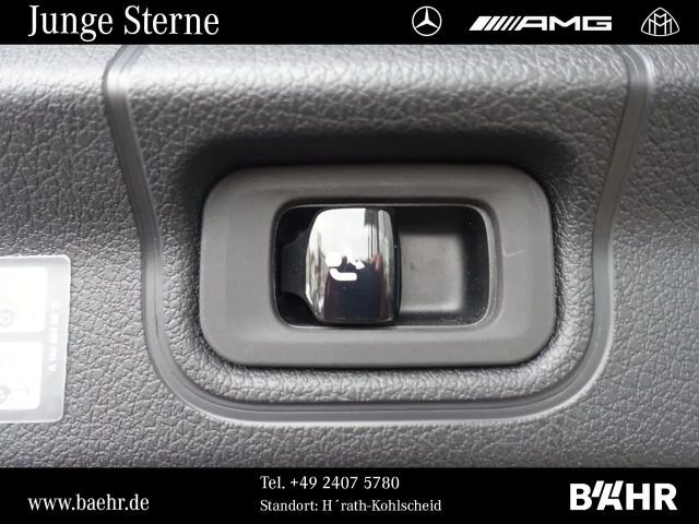 Mercedes-Benz EQE 300 Electric Art Sedan